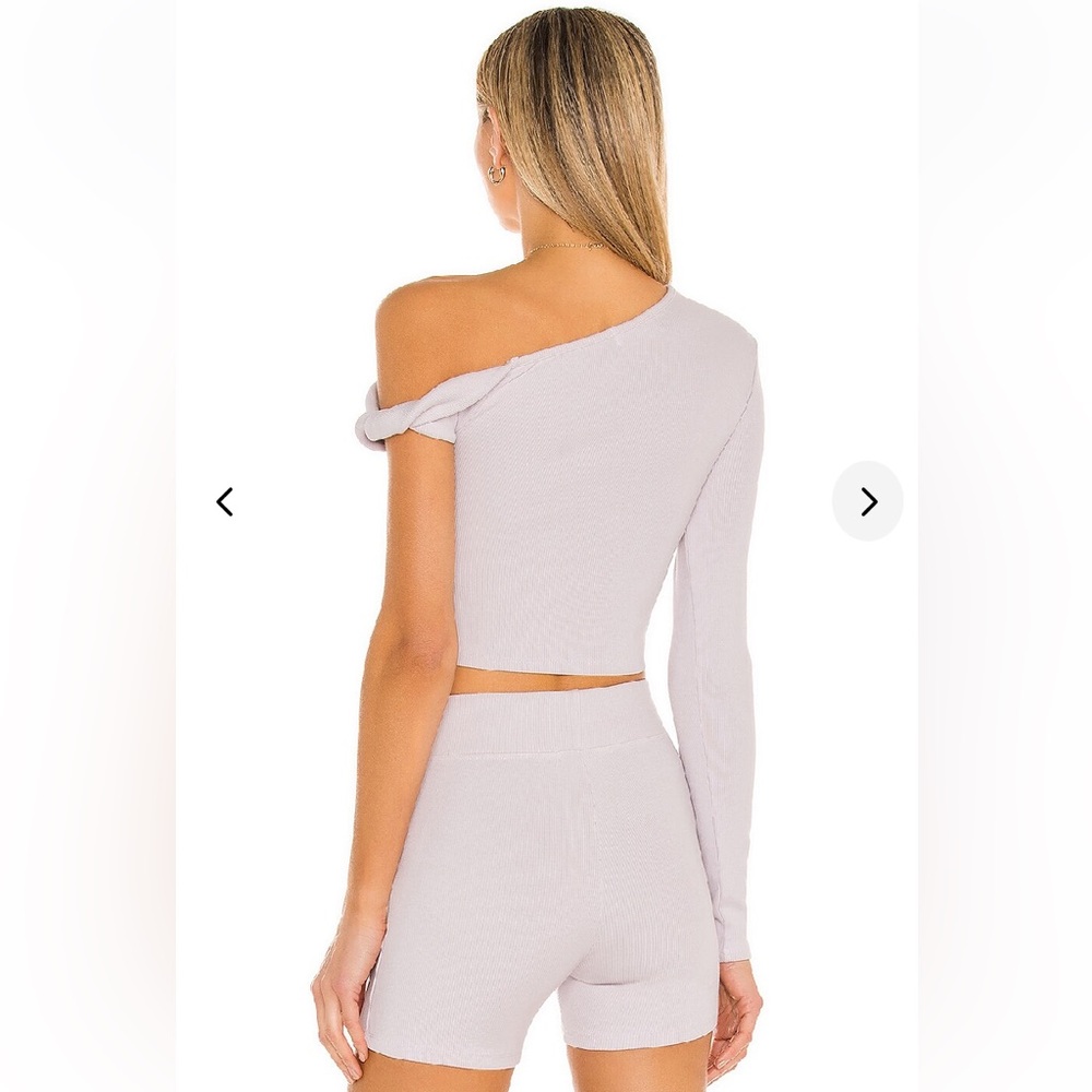 Lover and Friends CIENE TOP Ribbed Lilac Grey XS One Shoulder Statement Sleeve - Picture 4 of 10